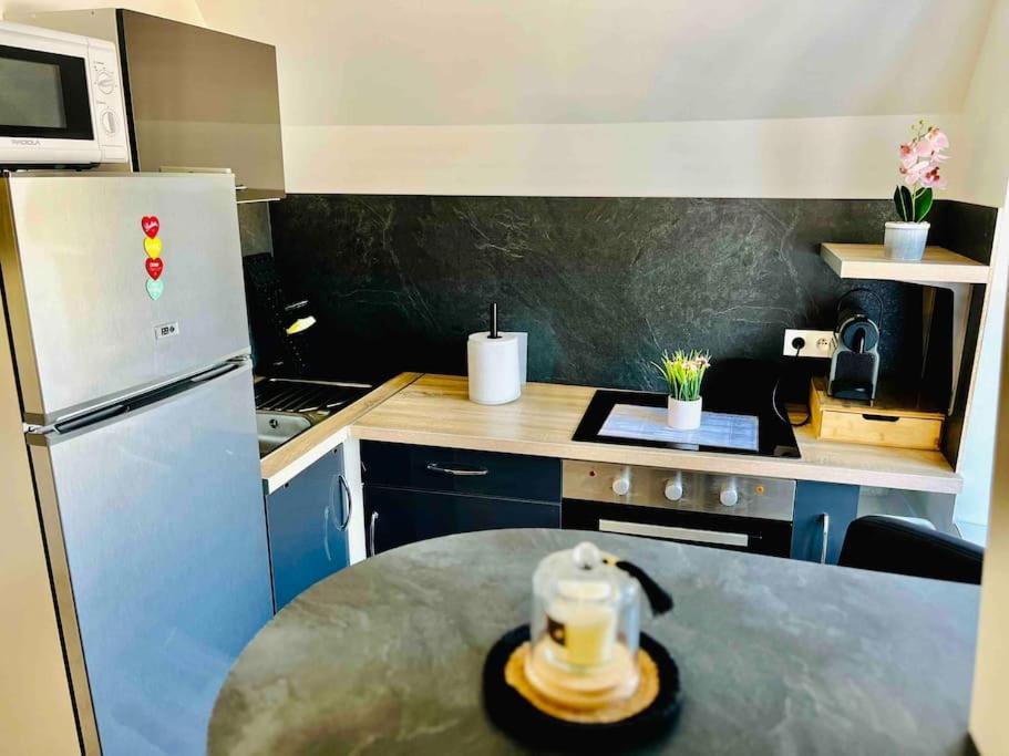 La Perle Apartment Montargis Bagian luar foto